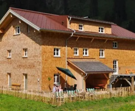 דירה Haus Rose *