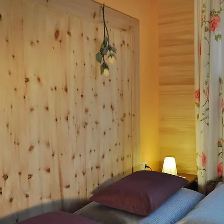 菲力恩豪斯洛斯酒店 公寓