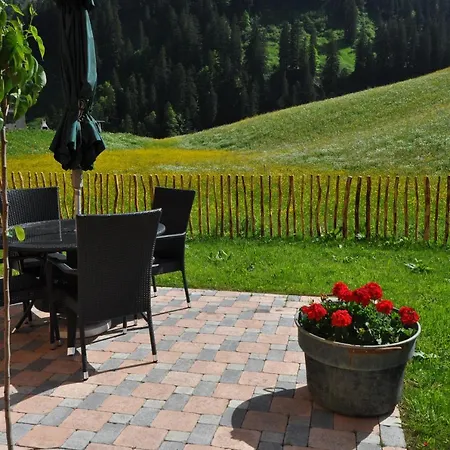 דירה Haus Rose *