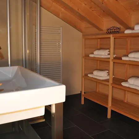 菲力恩豪斯洛斯酒店 公寓 *