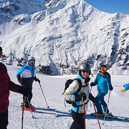菲力恩豪斯洛斯酒店